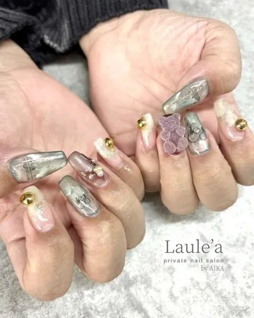 透け感がかわいいニュアンスデザイン